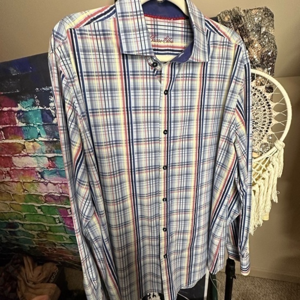 Tasso Elba Men’s Plaid Shirt Button Down LS
P2P 24” Size XXL
Length 30”